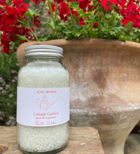 Load image into Gallery viewer, Cottage Garden Bath Salts