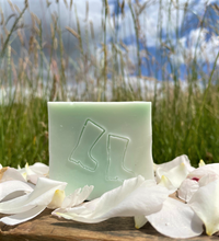 Load image into Gallery viewer, Lime, Basil and Mandarin Soap Bar